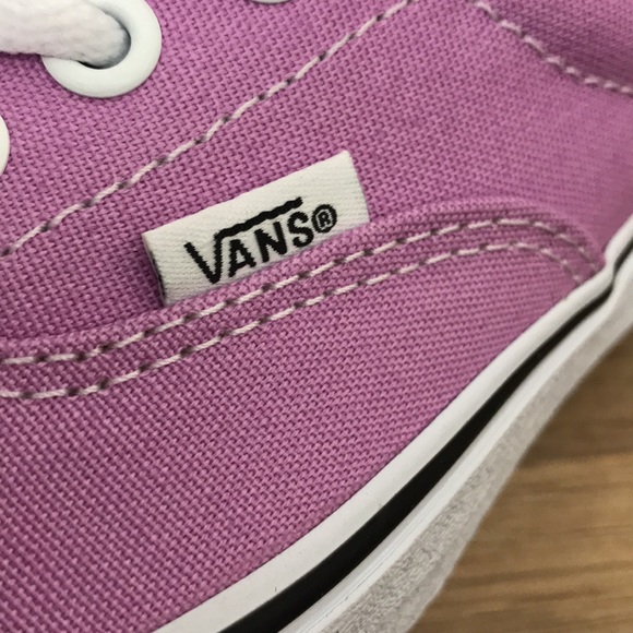 VANS ERA BRAND NEW - Picture 7 of 16